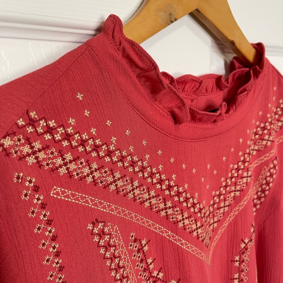 Relaxed Boho Embroidered Mock-neck Blouse - Picture 5 of 13